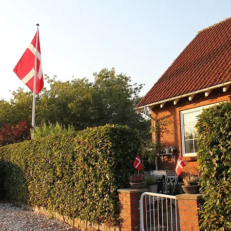 Dybdalsvej 20 Bed & Breakfast Varde